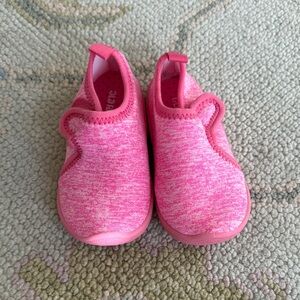 Old Navy Kids Pink Water Shoes